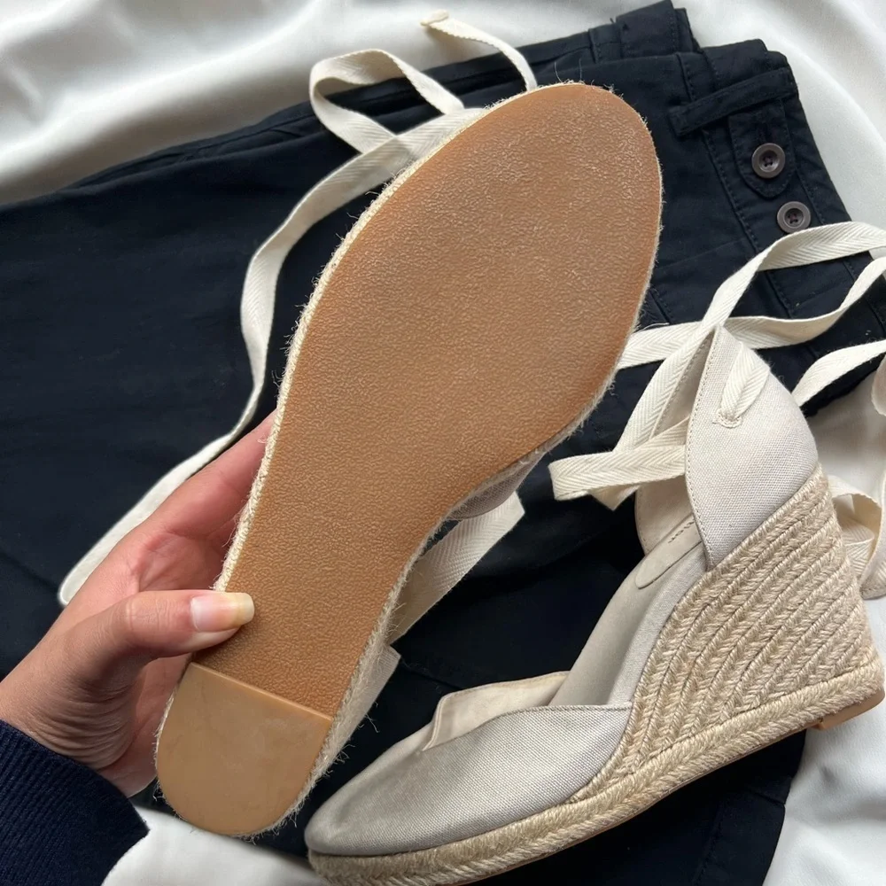 REFORMATION Camilla Lace Up Wedge Espadrille 👢✨